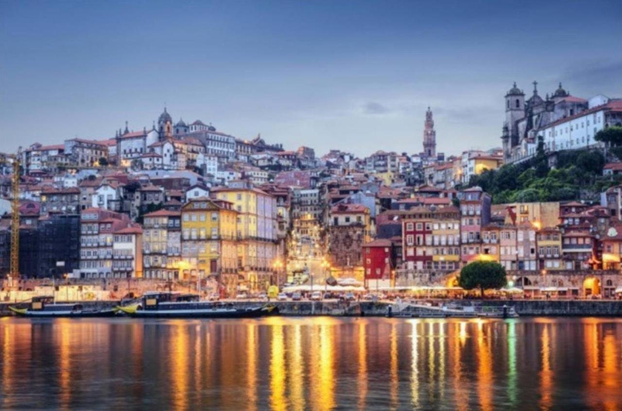 National Theatre Flat Leilighet Porto Eksteriør bilde